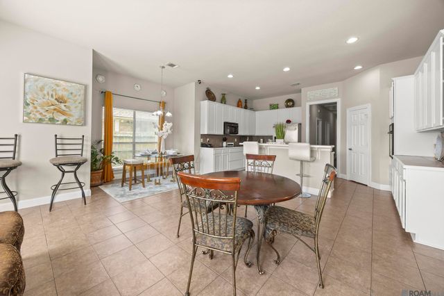 6142 Waterford Ln, Sorrento, LA 70778