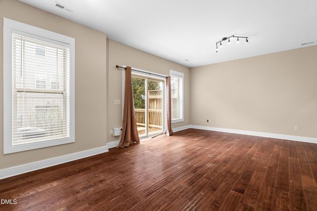 3827 Glenhaven Road, Raleigh, NC 27606