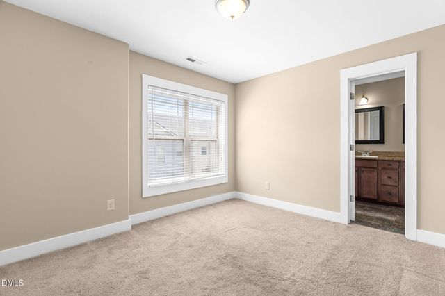 3827 Glenhaven Road, Raleigh, NC 27606