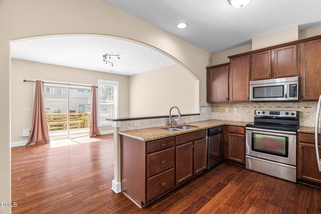 3827 Glenhaven Road, Raleigh, NC 27606