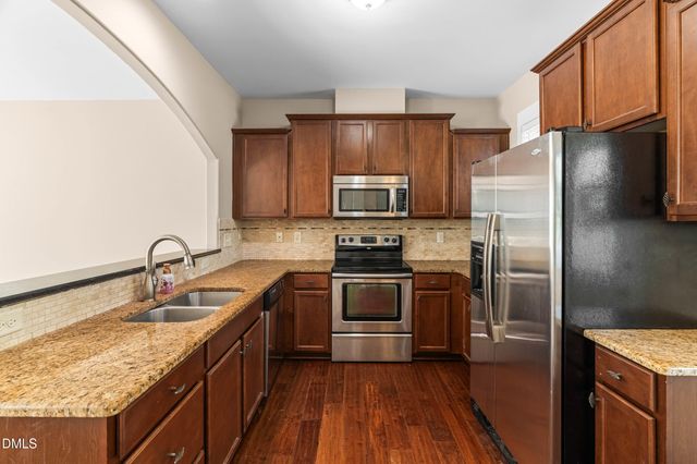 3827 Glenhaven Road, Raleigh, NC 27606