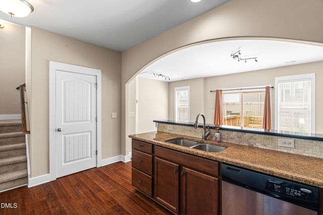 3827 Glenhaven Road, Raleigh, NC 27606