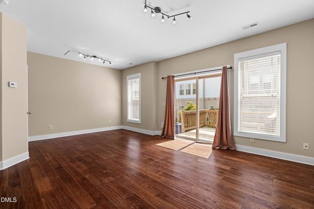 3827 Glenhaven Road, Raleigh, NC 27606