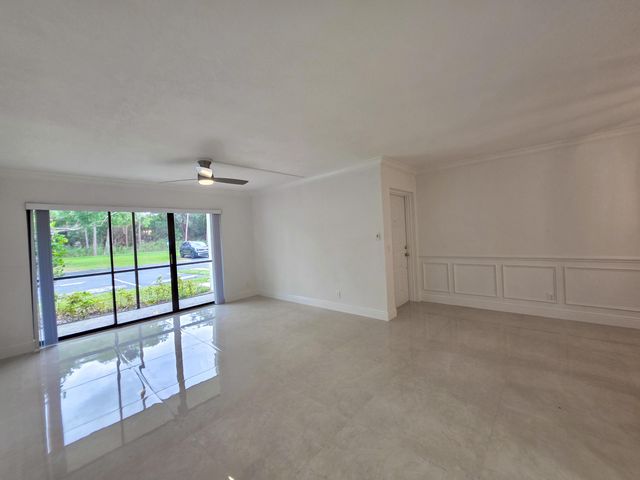 3588 Alder Drive D1, West Palm Beach, FL 33417