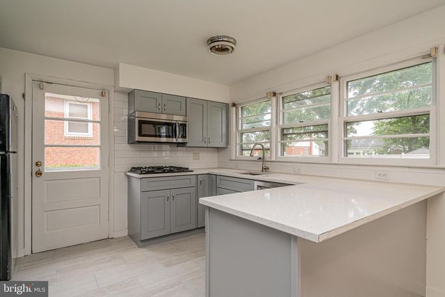 1916 PORTER AVENUE, Suitland, MD 20746