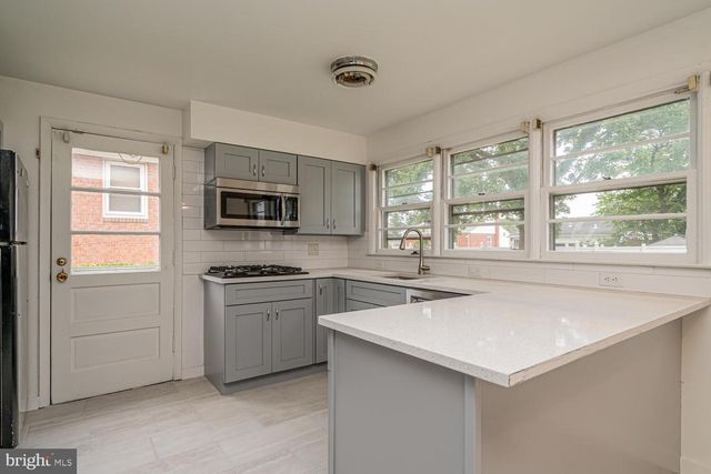 1916 PORTER AVENUE, Suitland, MD 20746
