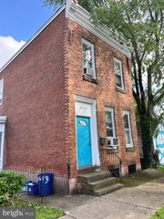 6313 OAKLEY STREET, Philadelphia, PA 19111