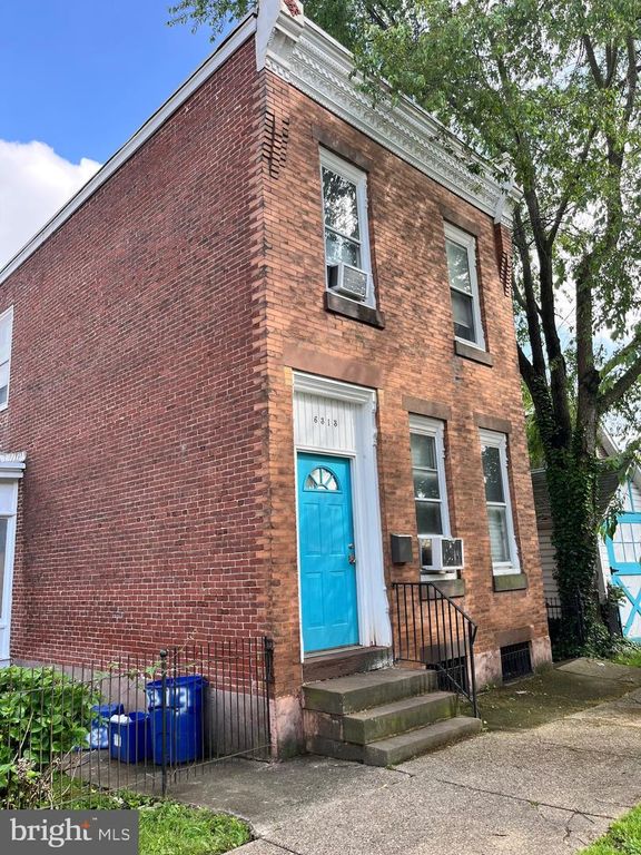 6313 OAKLEY STREET, Philadelphia, PA 19111
