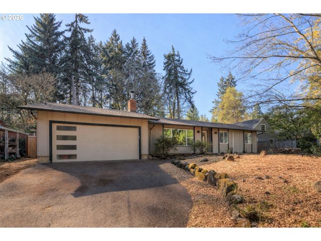 4680 W HILLSIDE Dr, Eugene, OR 97405