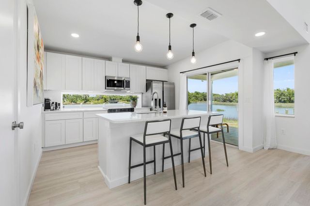 26 Poinciana Cove Rd, St Augustine, FL 32084