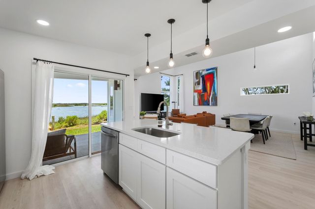 26 Poinciana Cove Rd, St Augustine, FL 32084