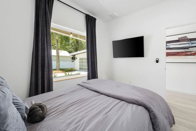 26 Poinciana Cove Rd, St Augustine, FL 32084