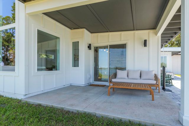 26 Poinciana Cove Rd, St Augustine, FL 32084