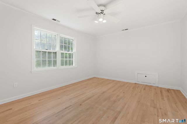 32 Silver Ridge Common, Weston, CT 06883