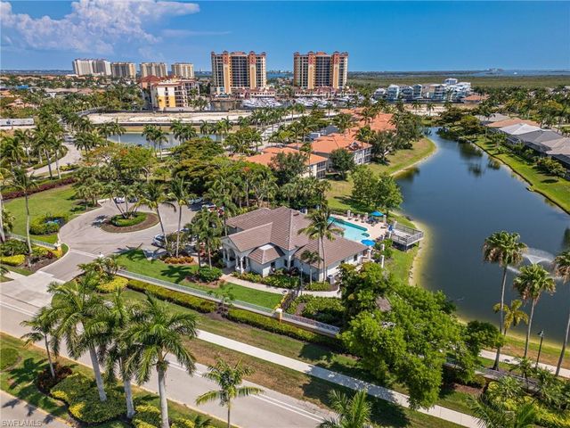 5702 Cape Harbour DR 102, Cape Coral, FL 33914
