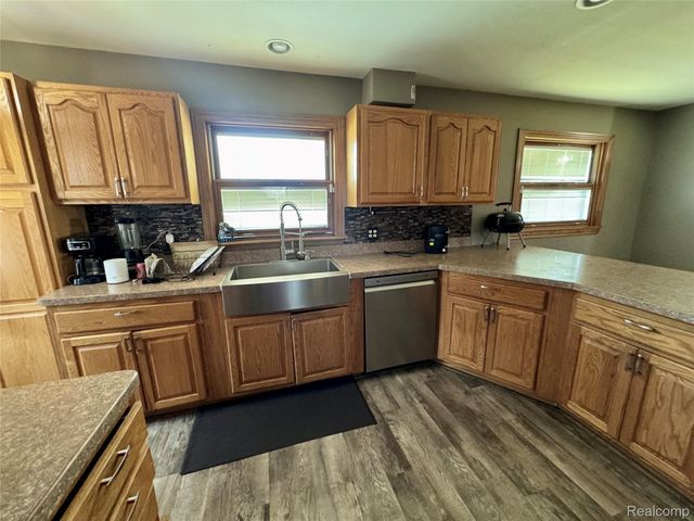 13093 EDISON Street, Southgate, MI 48195