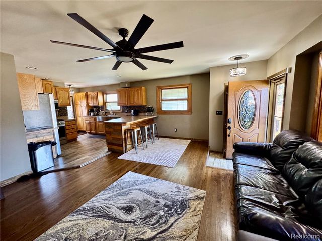 13093 EDISON Street, Southgate, MI 48195