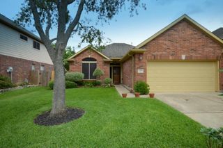 17307 Stratford Green Drive, Sugar Land, TX 77498