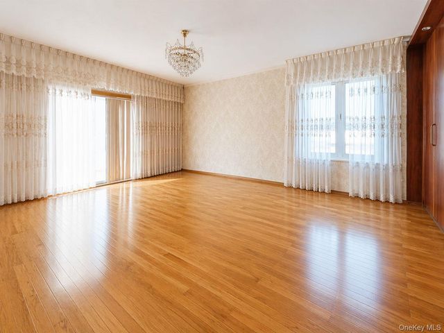 10201 62nd Road, Forest Hills, NY 11375