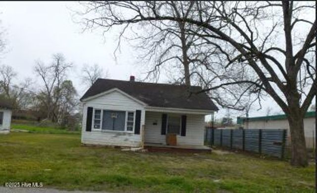 106 E 4th Avenue, Chadbourn, NC 28431