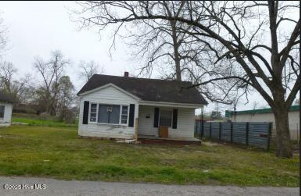 106 E 4th Avenue, Chadbourn, NC 28431