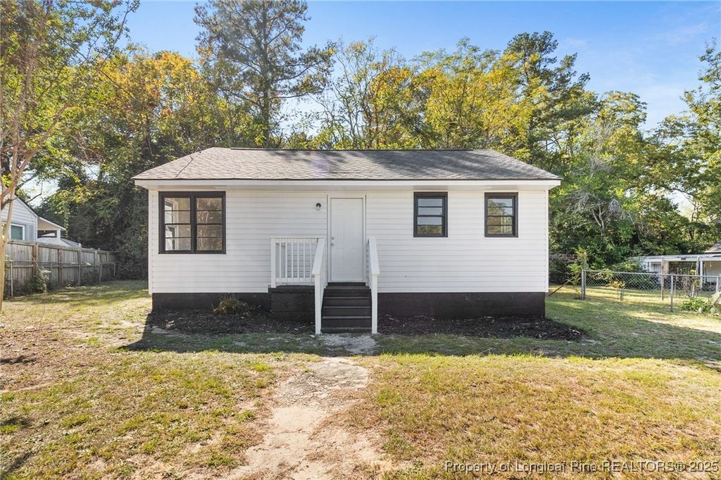2003 Newark Avenue, Fayetteville, NC 28301
