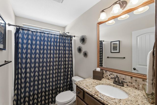 2710 N WOODRIDGE ST, Wichita, KS 67226