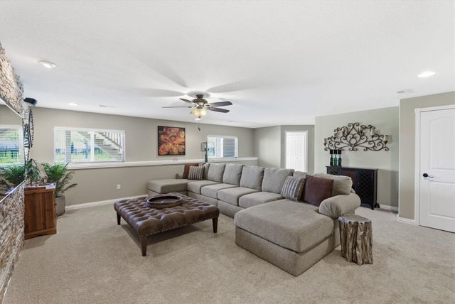 2710 N WOODRIDGE ST, Wichita, KS 67226