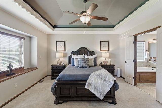 2710 N WOODRIDGE ST, Wichita, KS 67226