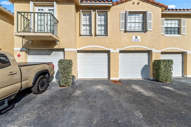 1035 Lake Shore Drive 105, Lake Park, FL 33403