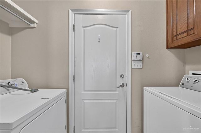 125 N Retama Lane, Weslaco, TX 78596