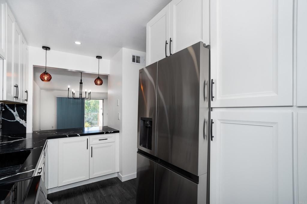 5700 Baltimore Drive 16, La Mesa, CA 91942