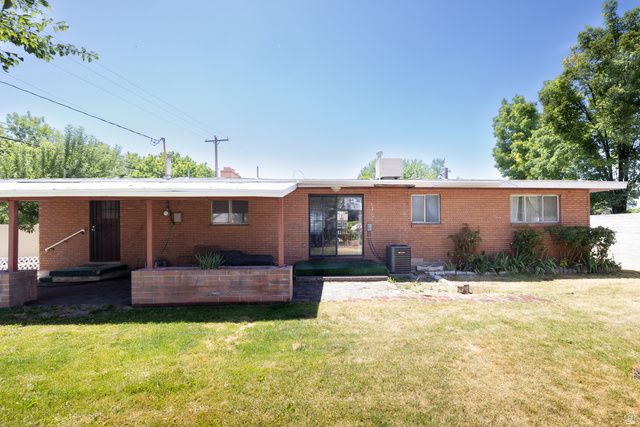 5921 S 200 E, Murray, UT 84107