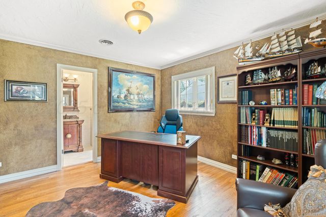 3211 BOWIE, Amarillo, TX 79109