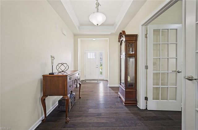 122 Oak Hill LN, Smithfield, VA 23430