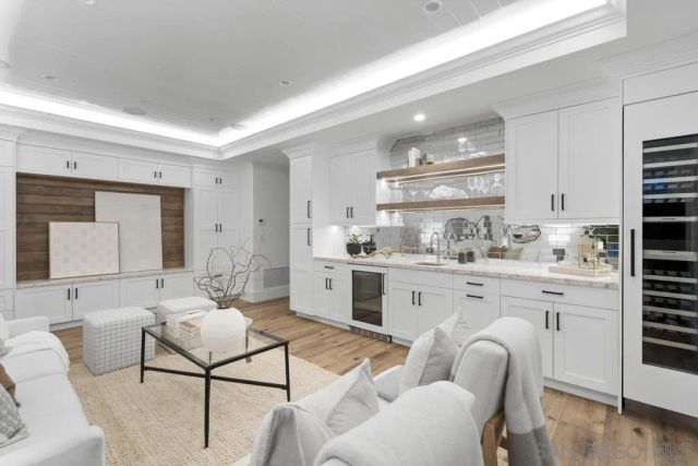 466 Westbourne St, La Jolla, CA 92037