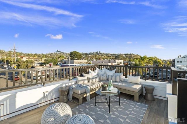 466 Westbourne St, La Jolla, CA 92037