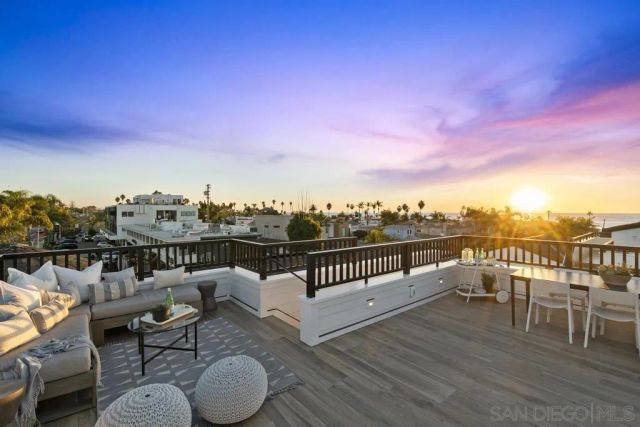 466 Westbourne St, La Jolla, CA 92037