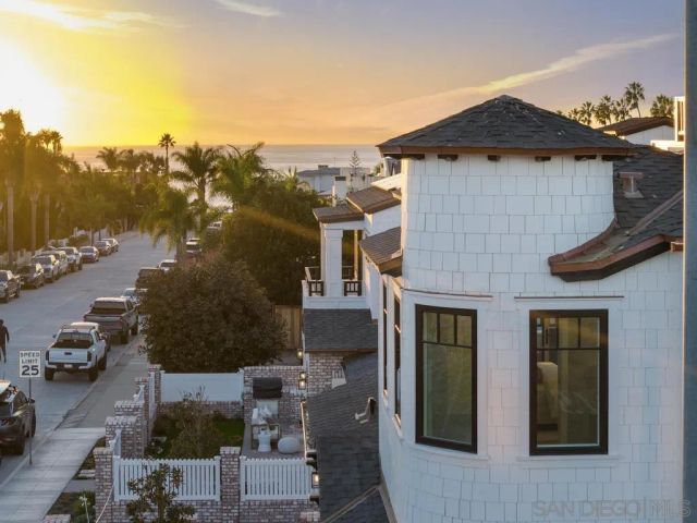 466 Westbourne St, La Jolla, CA 92037