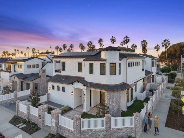 466 Westbourne St, La Jolla, CA 92037