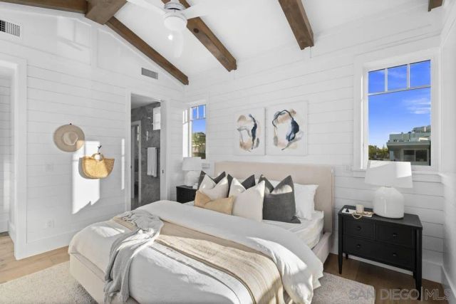 466 Westbourne St, La Jolla, CA 92037
