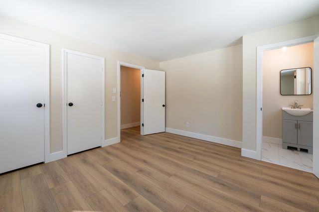 449 Silver Lake Road, Hollis, NH 03049