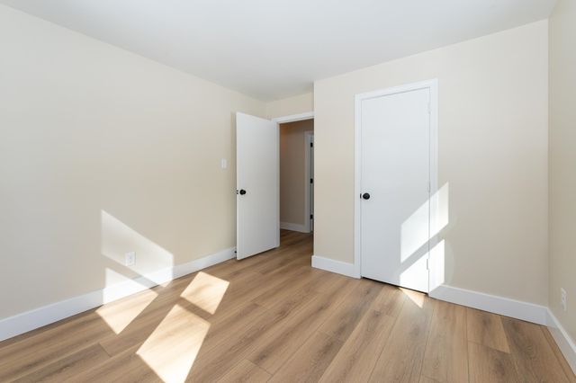 449 Silver Lake Road, Hollis, NH 03049