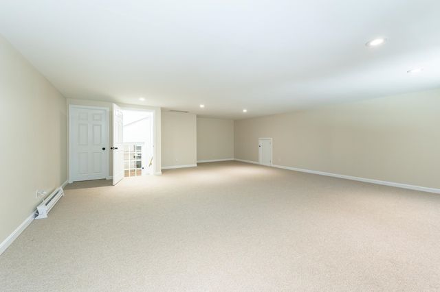 449 Silver Lake Road, Hollis, NH 03049