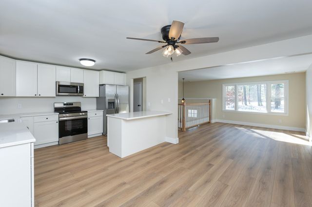 449 Silver Lake Road, Hollis, NH 03049