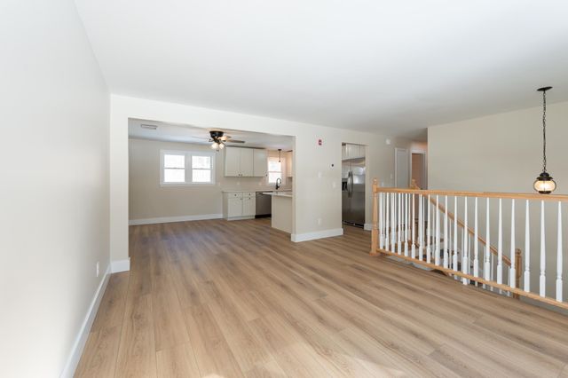 449 Silver Lake Road, Hollis, NH 03049