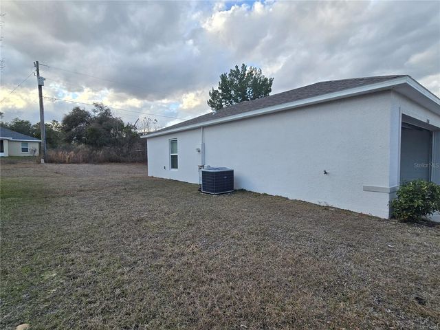 15768 SW 19TH AVENUE ROAD, Ocala, FL 34473