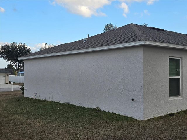 15768 SW 19TH AVENUE ROAD, Ocala, FL 34473