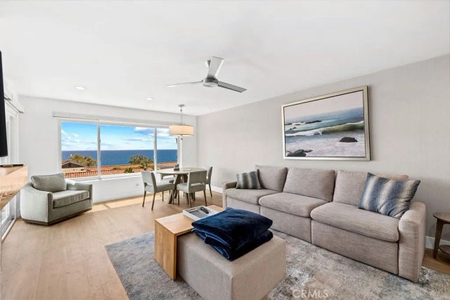 240 Moss 4, Laguna Beach, CA 92651