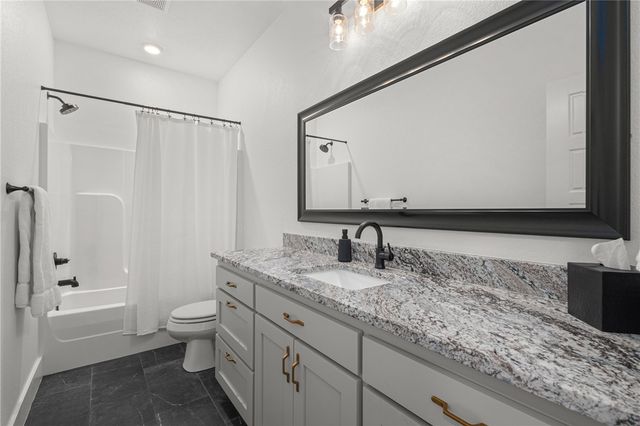 19 Tiree Drive, Bella Vista, AR 72715
